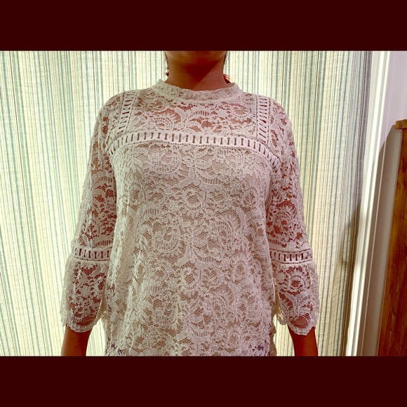 Lace blouse - Picture 1 of 1